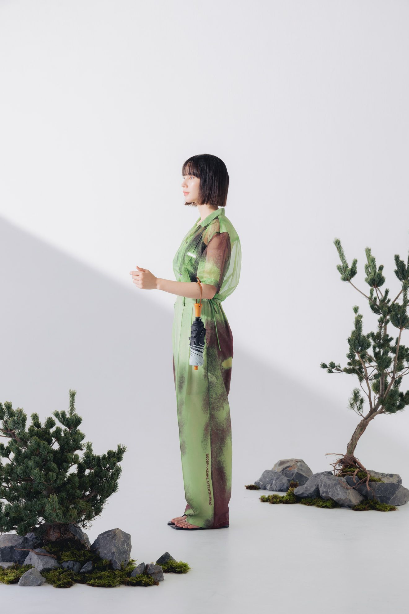 完全遮光日傘 UV100%カット 3段ミニ 折りたたみ日傘 ワンカラー